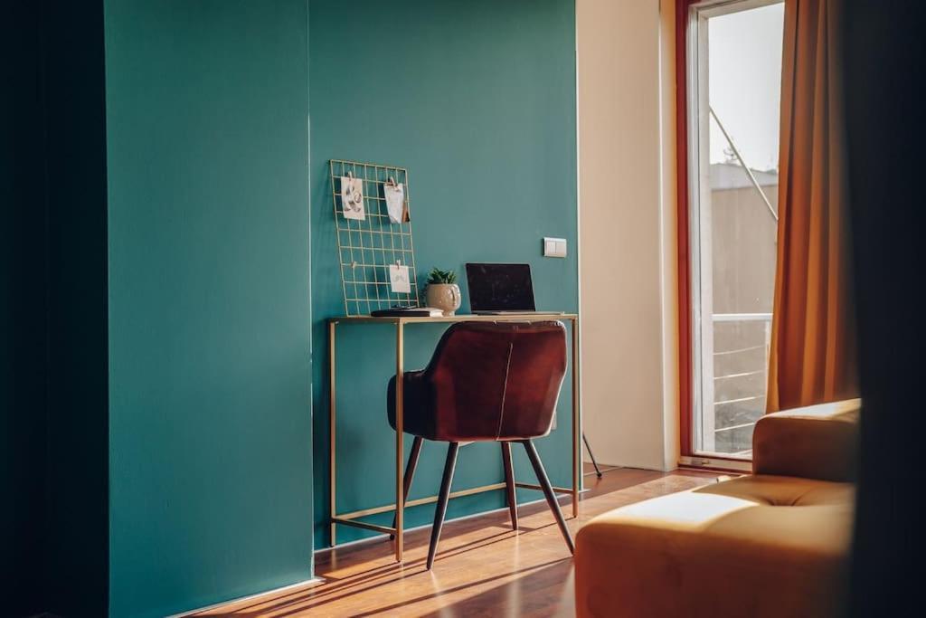 Design 3bd Cooking Area In Architect Apartment Prague